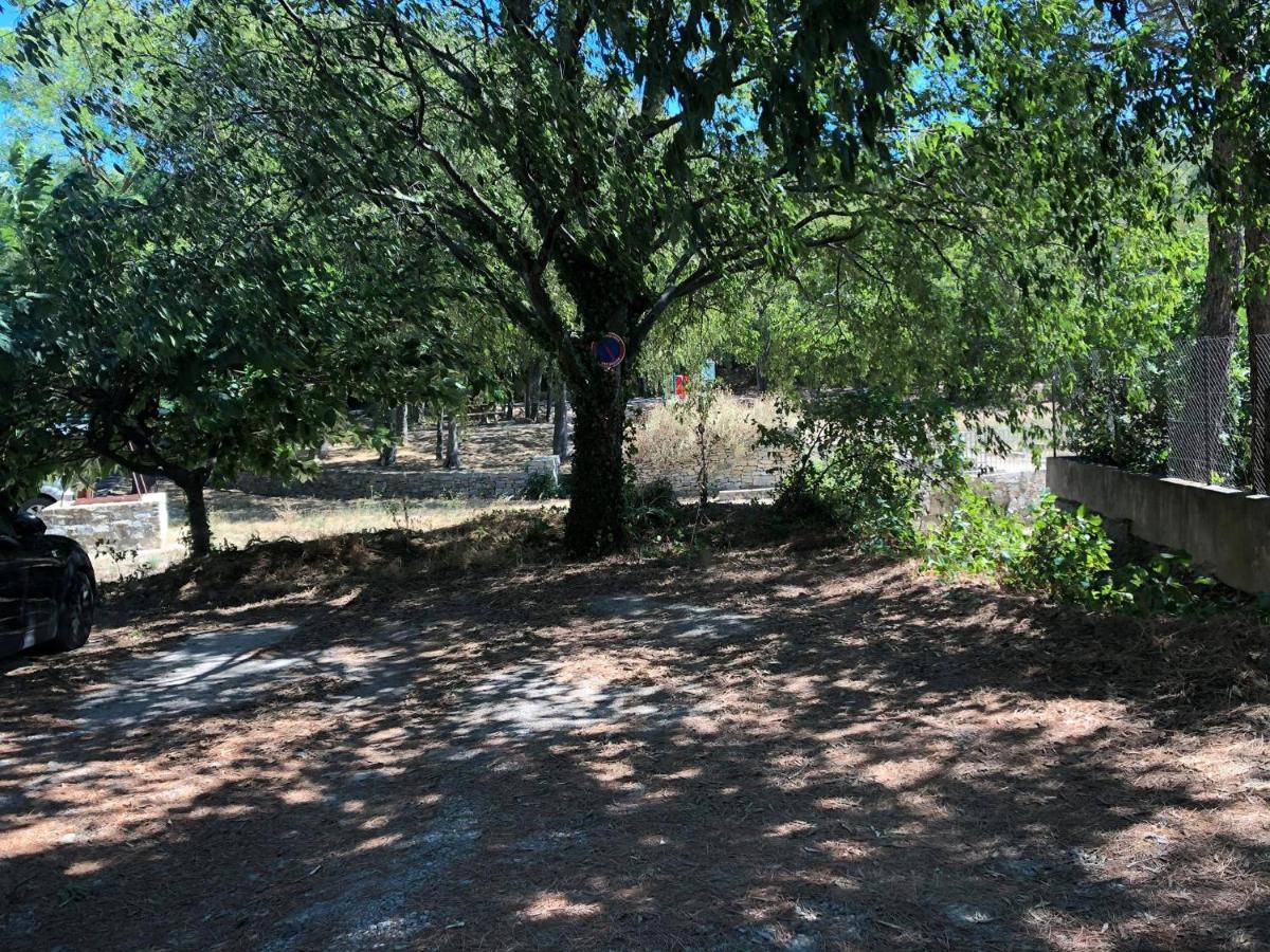 Vila Jolie Annexe Du Mas Dans Le Coeur De La Garrigue Nimoise Nîmes Exteriér fotografie
