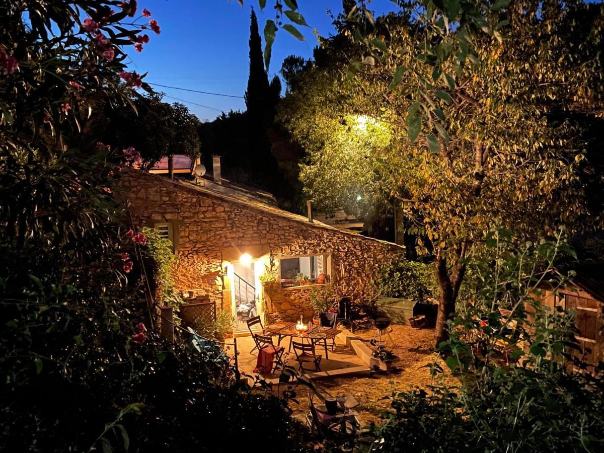 Vila Jolie Annexe Du Mas Dans Le Coeur De La Garrigue Nimoise Nîmes Exteriér fotografie