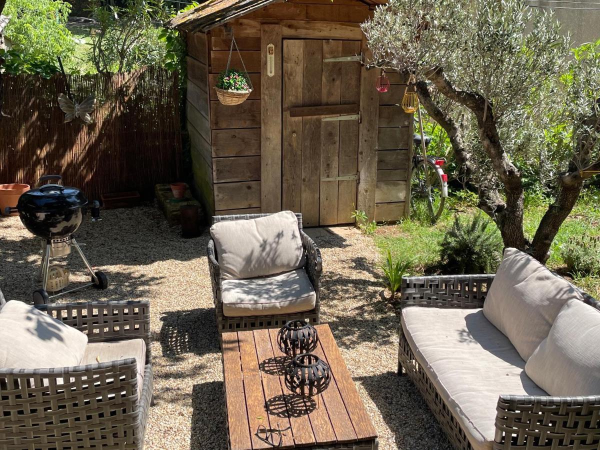 Vila Jolie Annexe Du Mas Dans Le Coeur De La Garrigue Nimoise Nîmes Exteriér fotografie