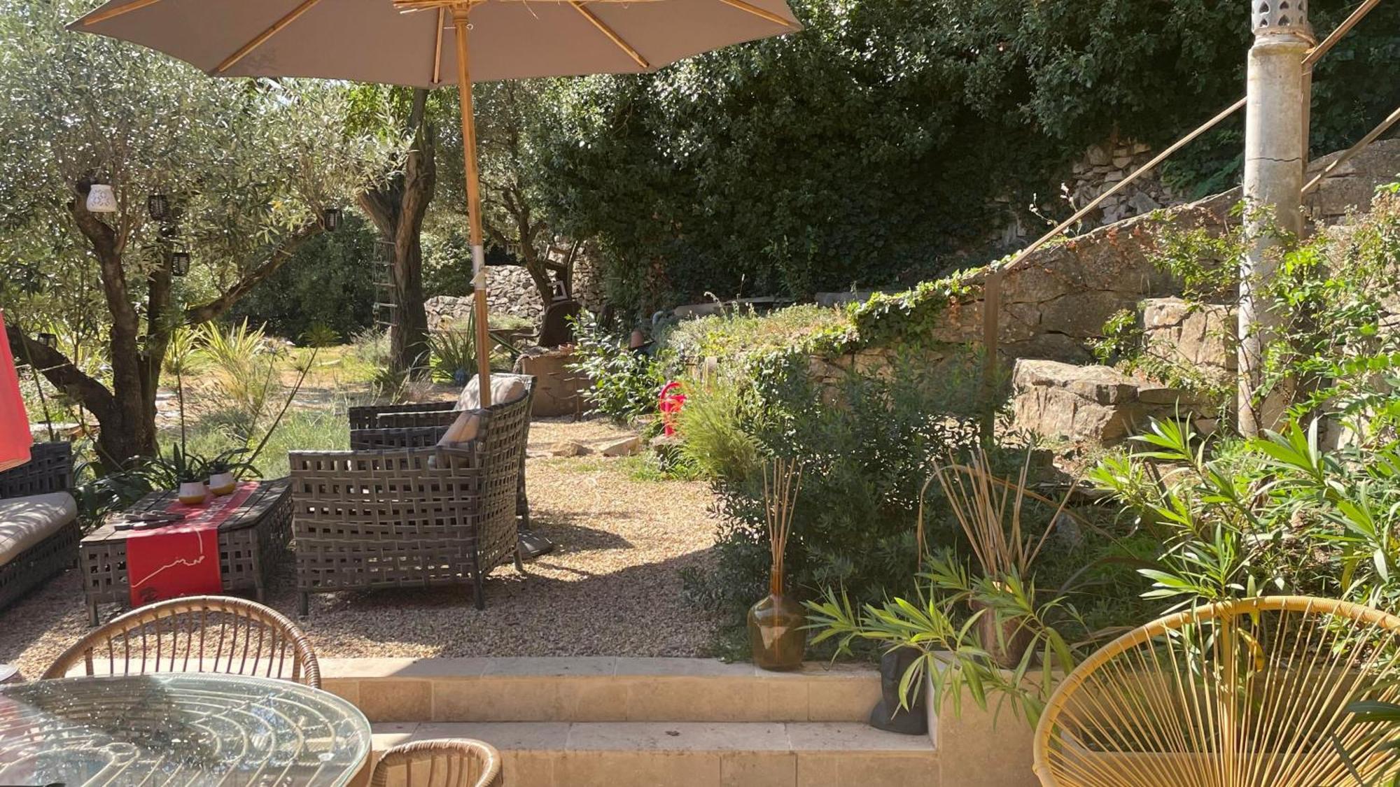 Vila Jolie Annexe Du Mas Dans Le Coeur De La Garrigue Nimoise Nîmes Exteriér fotografie