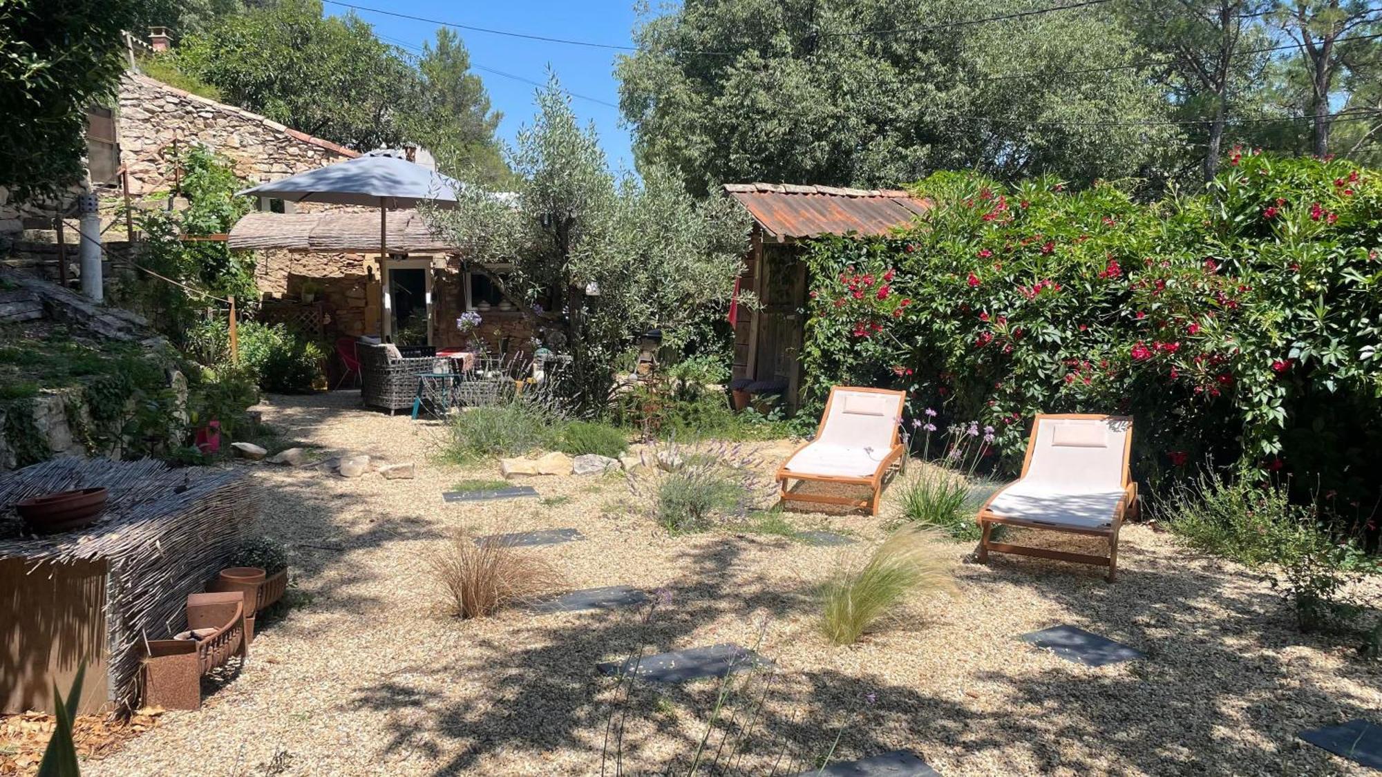 Vila Jolie Annexe Du Mas Dans Le Coeur De La Garrigue Nimoise Nîmes Exteriér fotografie